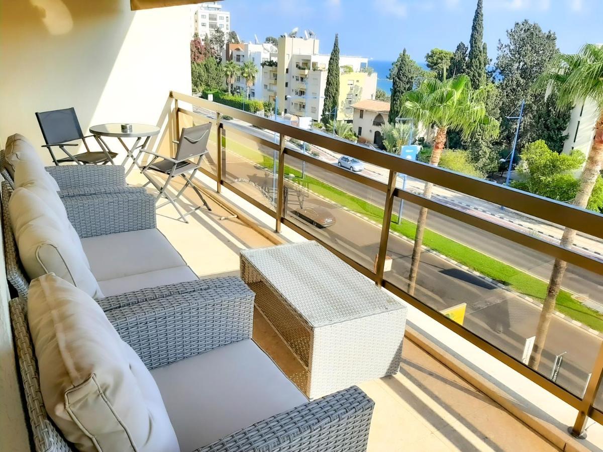 Apartamento Samson Sea Breeze, 3Bed Sleeps 6, Free Wifi Limassol Exterior foto