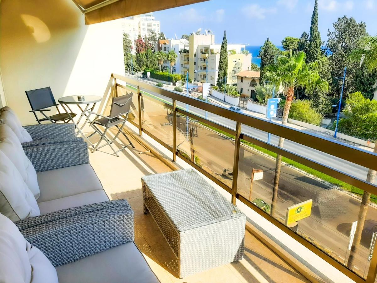 Apartamento Samson Sea Breeze, 3Bed Sleeps 6, Free Wifi Limassol Exterior foto