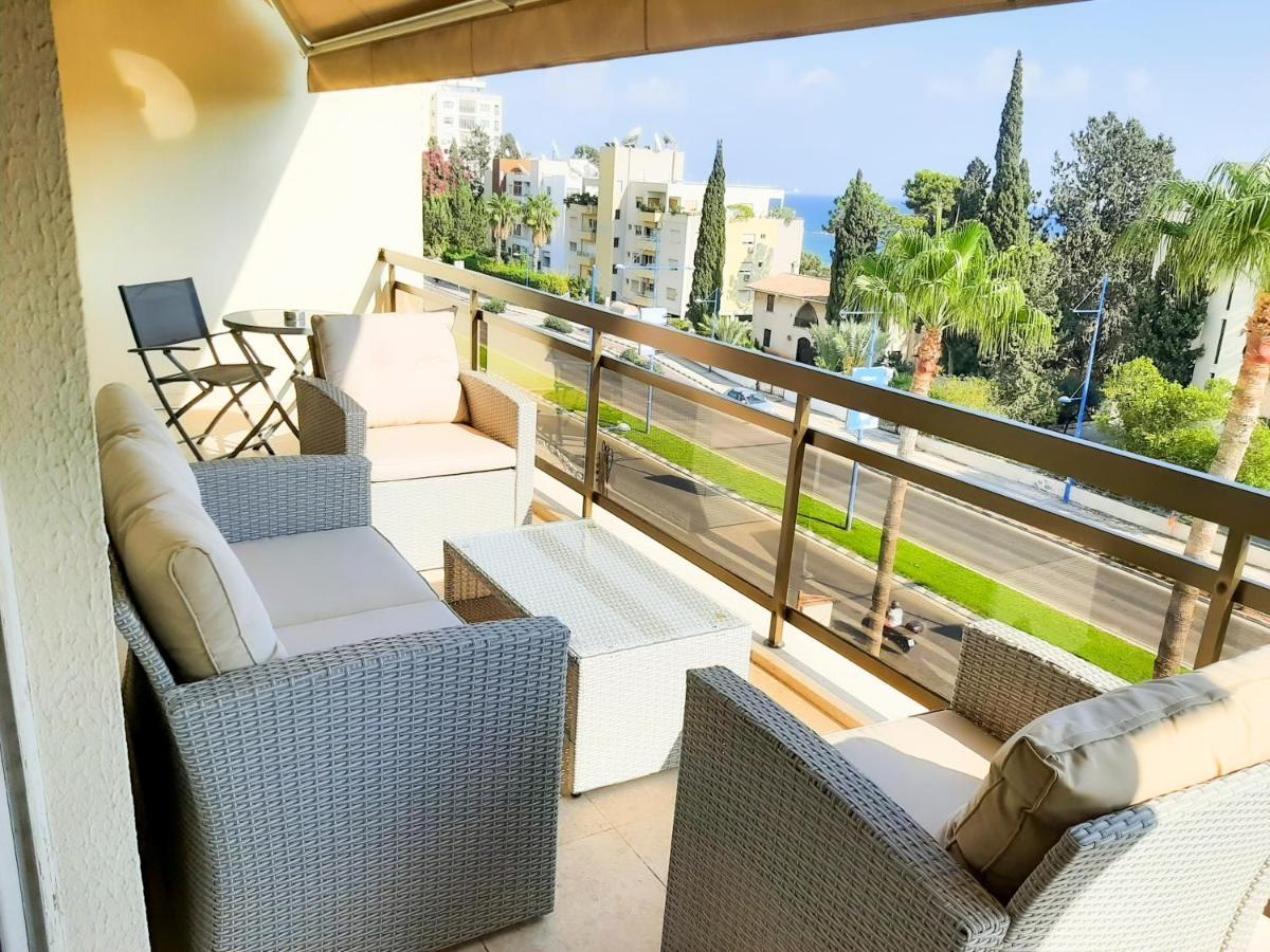 Apartamento Samson Sea Breeze, 3Bed Sleeps 6, Free Wifi Limassol Exterior foto