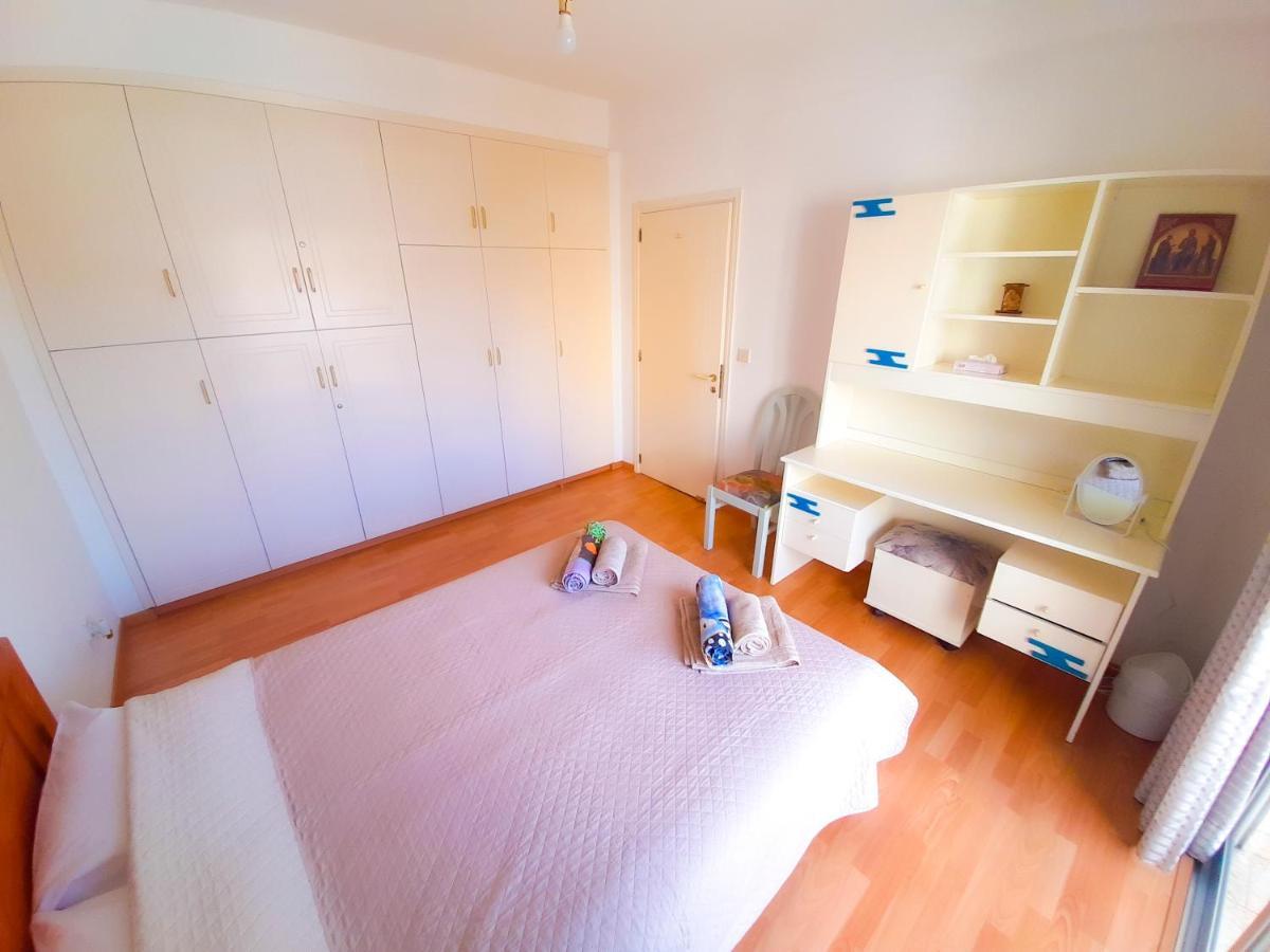 Apartamento Samson Sea Breeze, 3Bed Sleeps 6, Free Wifi Limassol Exterior foto